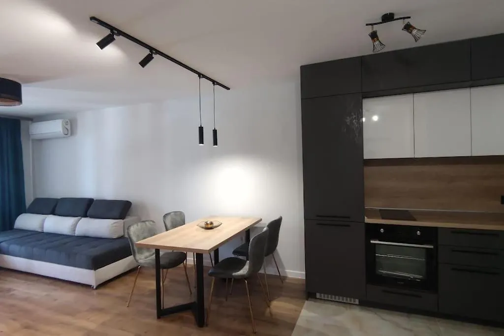 Apartment Happiness Included, Sarafovo Burgas